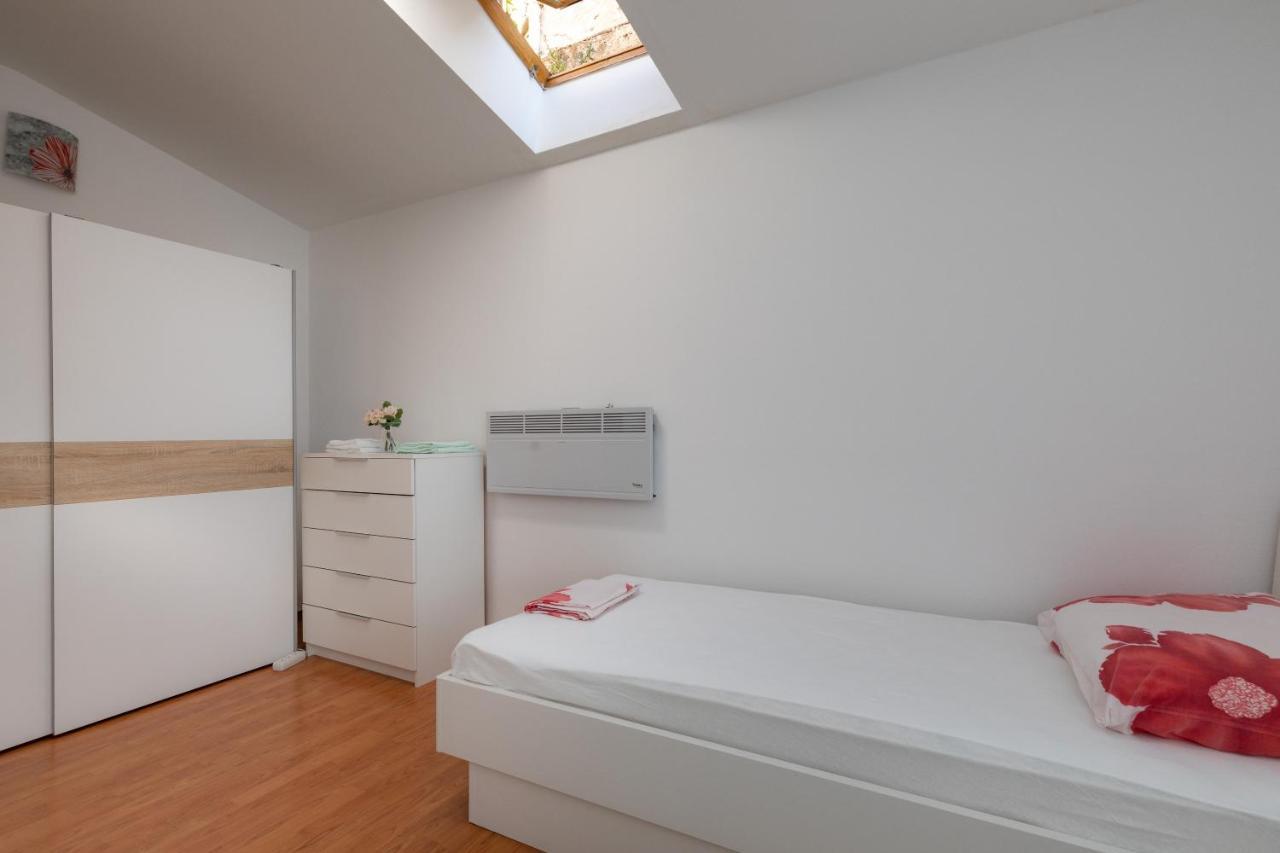 L&l Apartman *